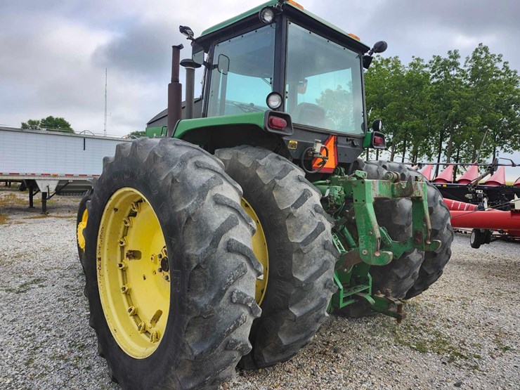 1983-john-deere-4850-image-11