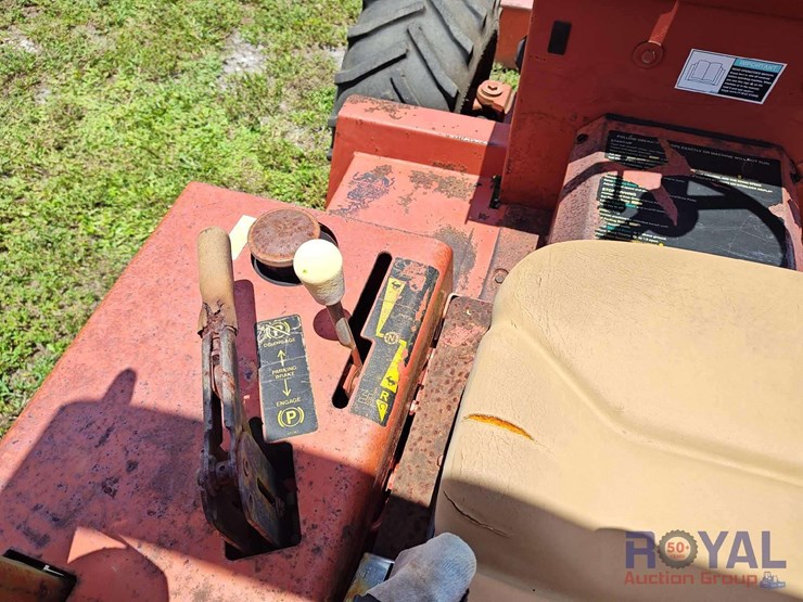 2000-ditch-witch-3700dd-image-23