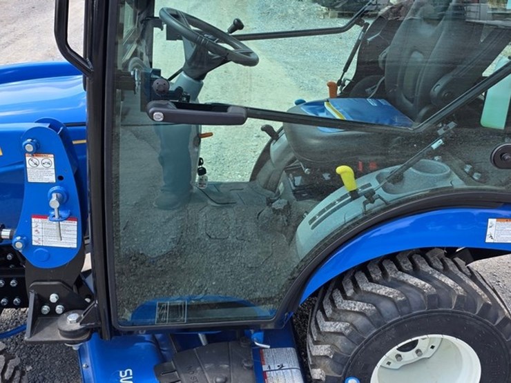 2021-new-holland-workmaster-25s-image-11