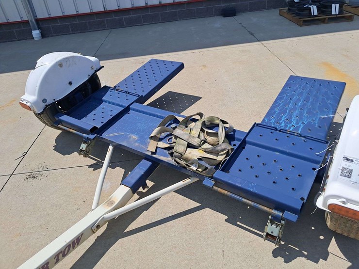 80thdeb-tow-dolly-image-6