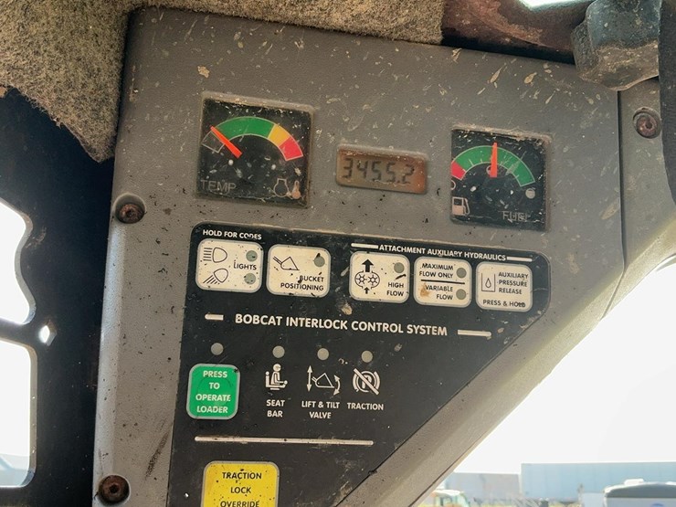 2004-bobcat-t190-image-50