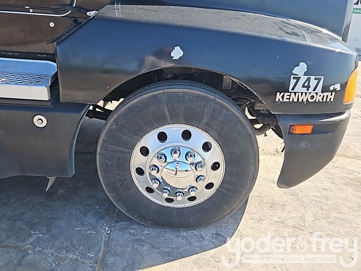 2007-kenworth-t600-image-10