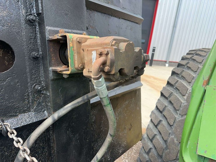 1999-john-deere-6310-image-15