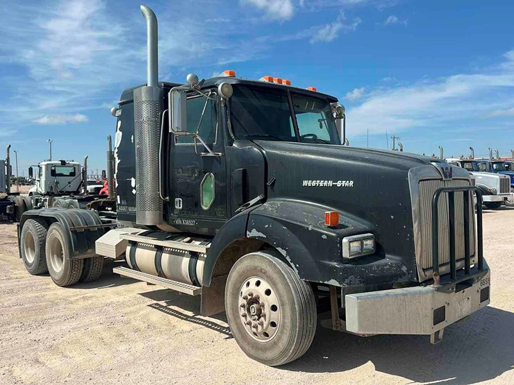 2007-western-star-4900-image-2
