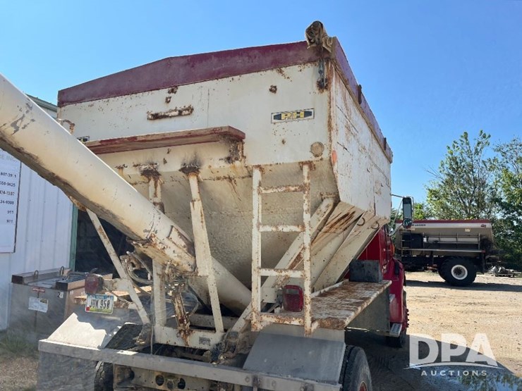 2001-sterling-l8500-image-31
