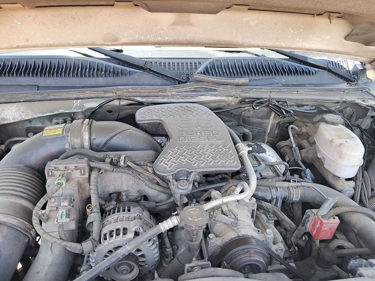 2007-chevrolet-service-truck-image-25