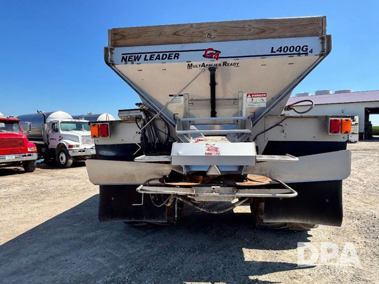 2009-case-ih-titan-3020-image-8