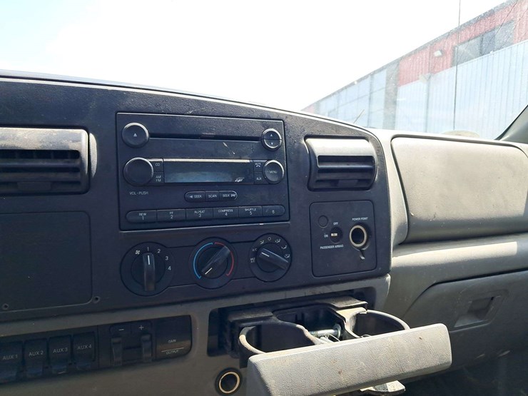 2007-ford-f450-image-21