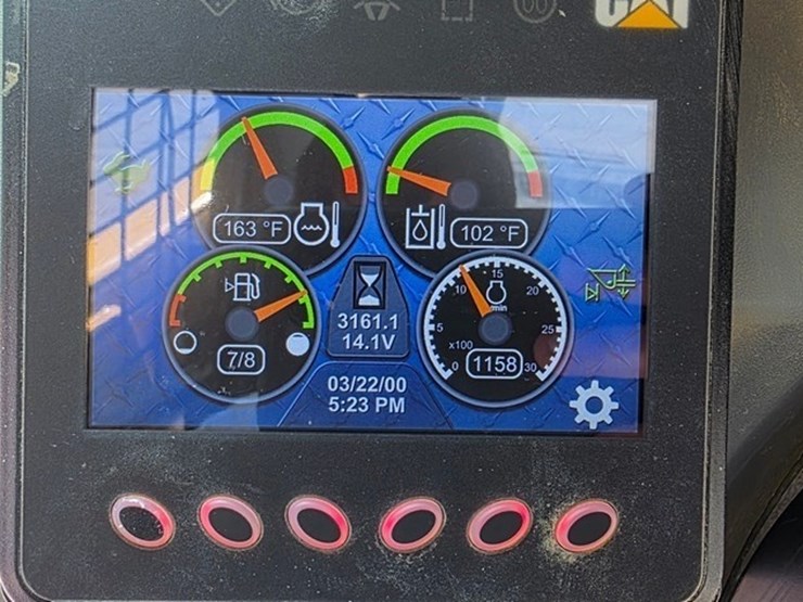 2021-caterpillar-289d3-image-50
