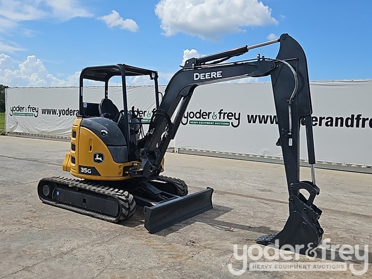 2023-deere-35g-image-7