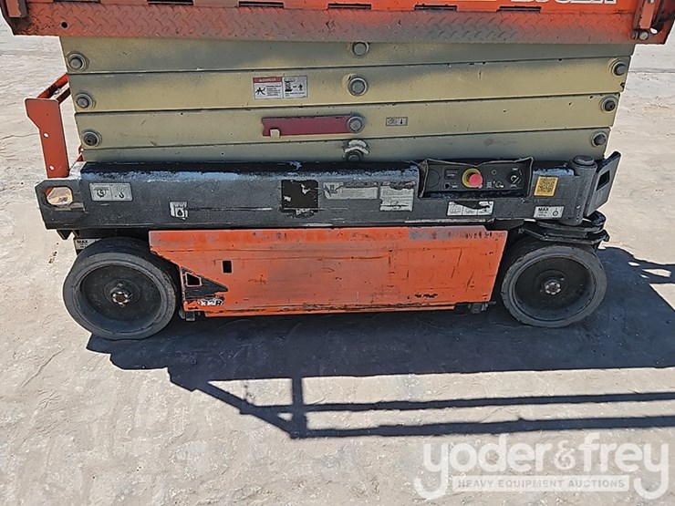 jlg-8042-image-7