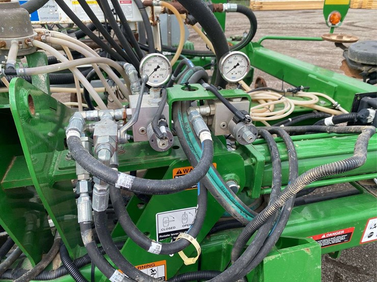 john-deere-2510h-image-7