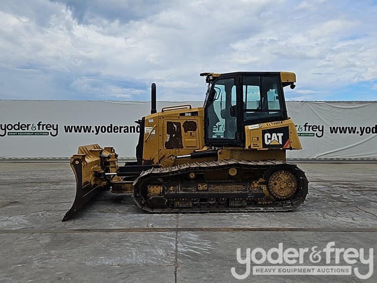 2016-caterpillar-d6k2-lgp-image-3