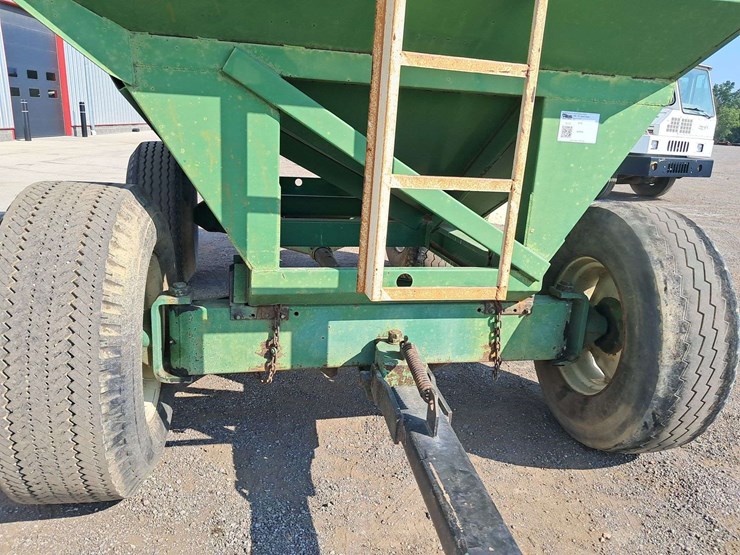 g&m-350-gravity-wagon-image-13