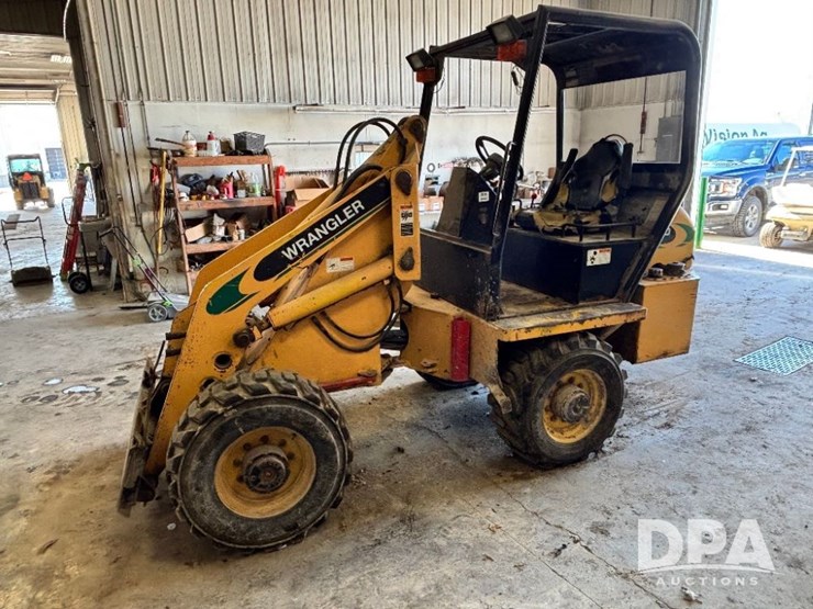 willmar-wrangler-4500-image-1