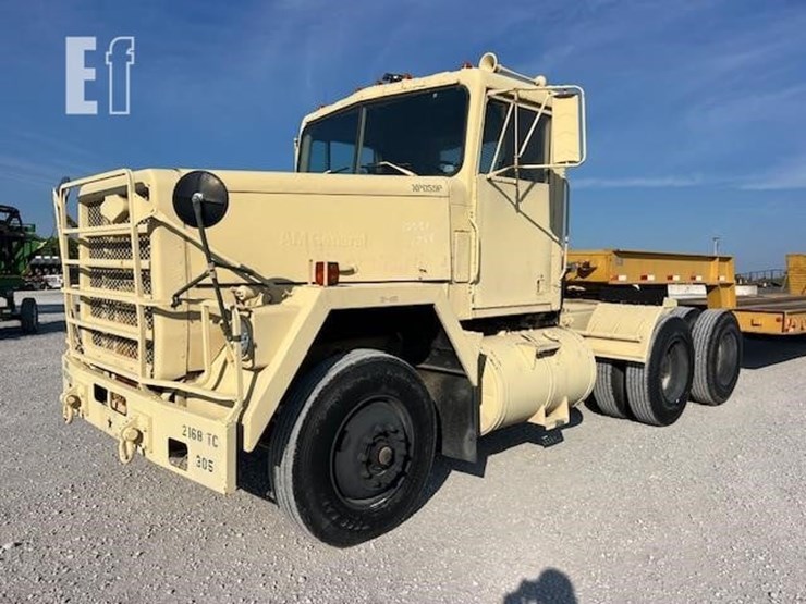 1983-am-general-m915a1-image-14