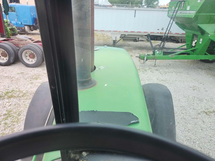 1983-john-deere-4850-image-31