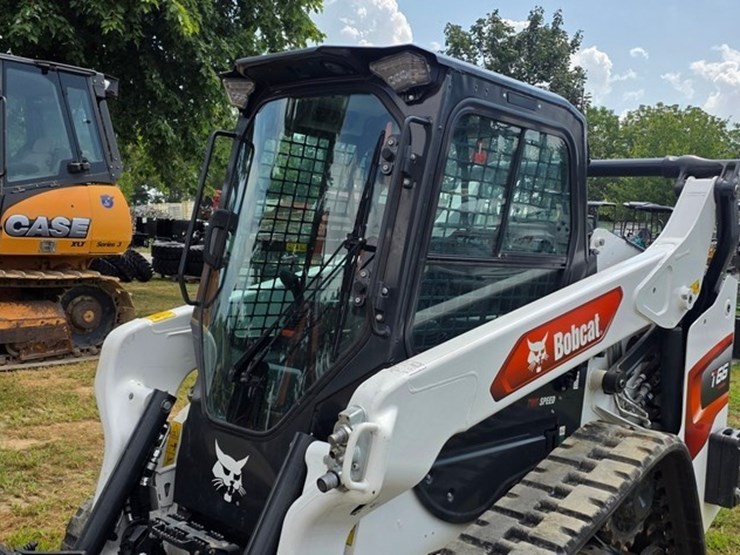 2023-bobcat-t66-image-35