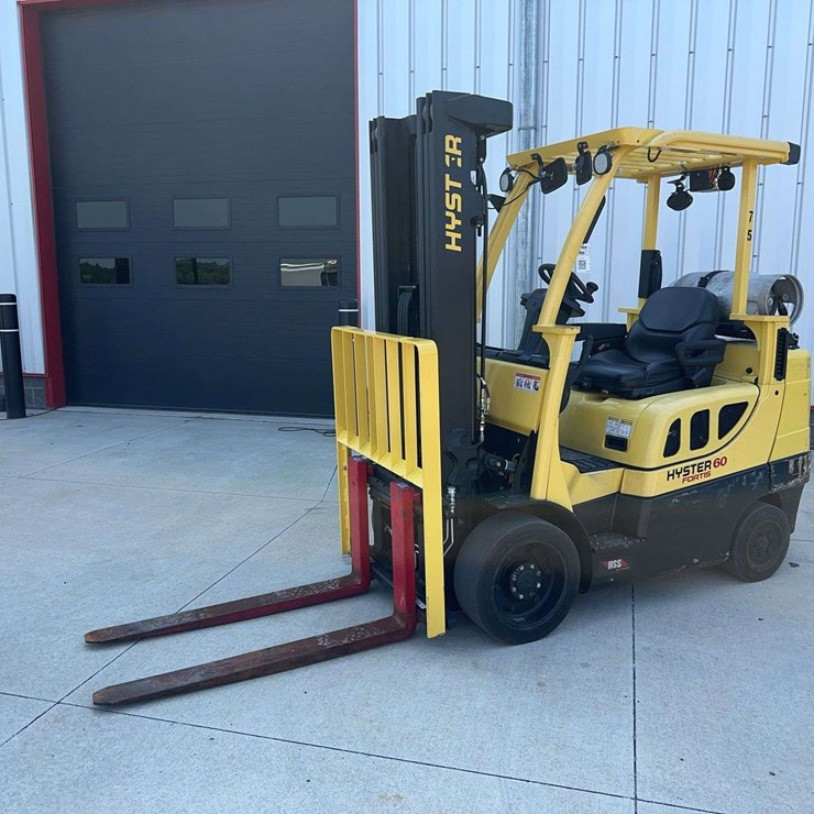 2019 HYSTER S60FT