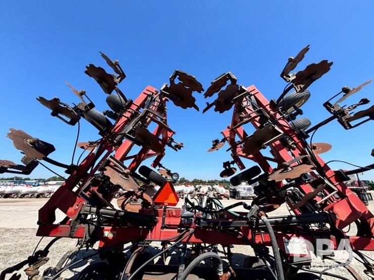 case-ih-5300-image-35