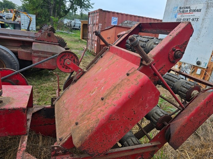 massey-ferguson-10-image-5