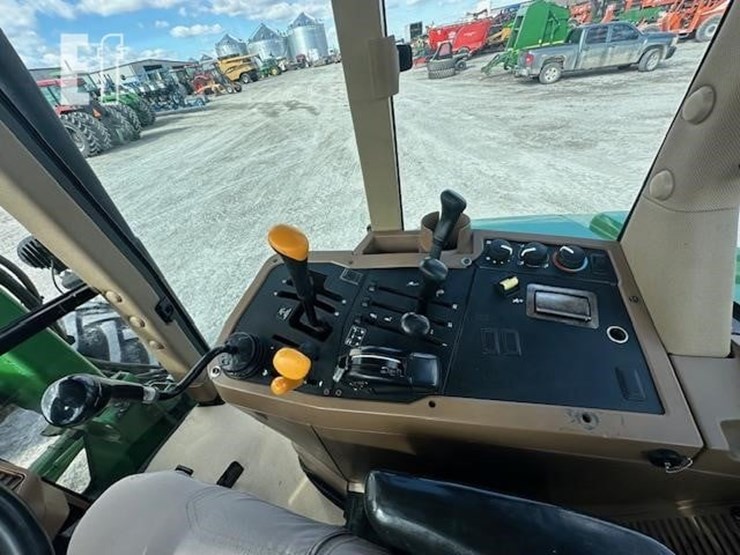 john-deere-7410-image-26
