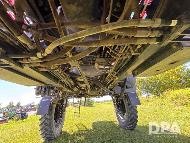 2019-case-ih-patriot-4440-image-54