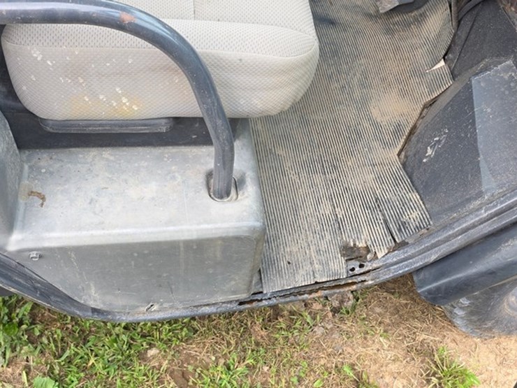kubota-rtv1100-image-24