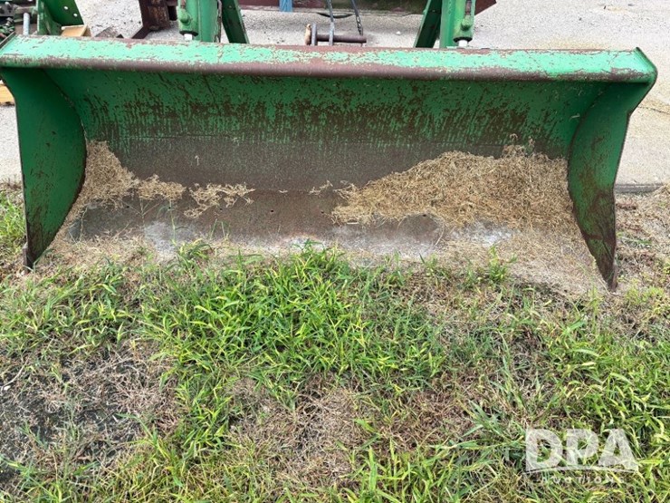 john-deere-725-image-13