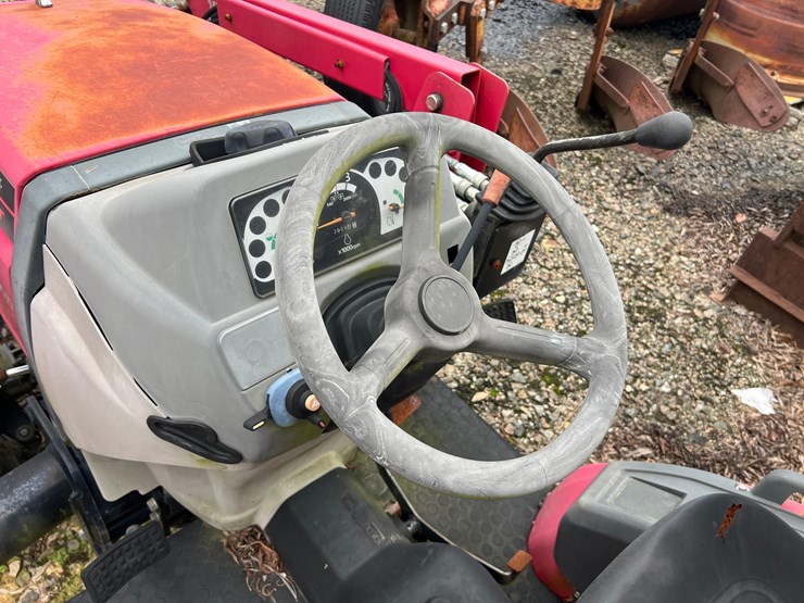 mahindra-max-24-image-3