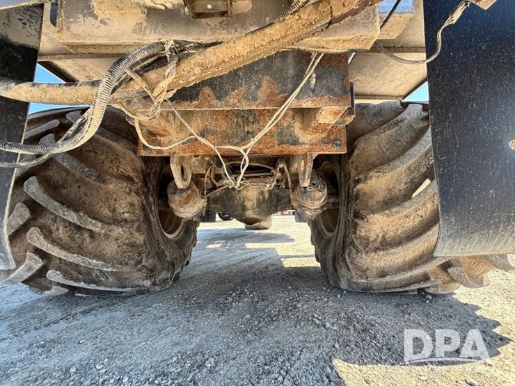 2009-case-ih-titan-3020-image-39