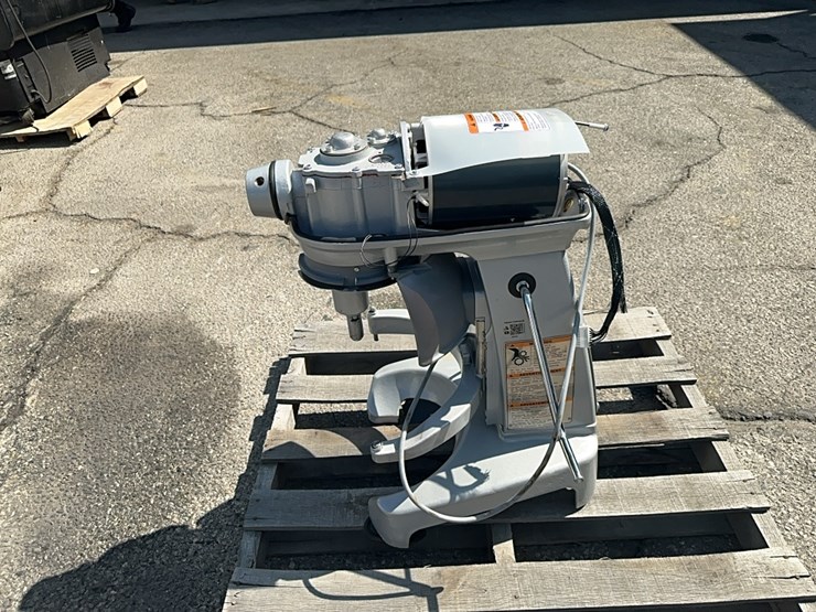 lot#----hobart-dough-mixer-image-4