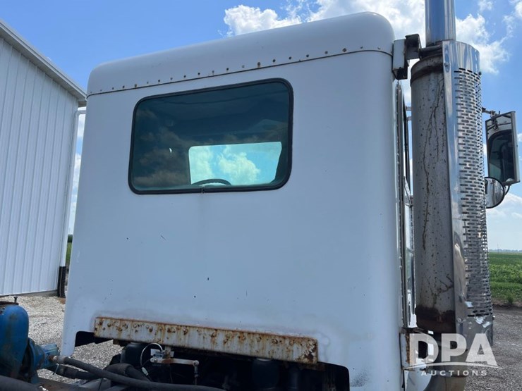 1995-cummins-m11-image-36