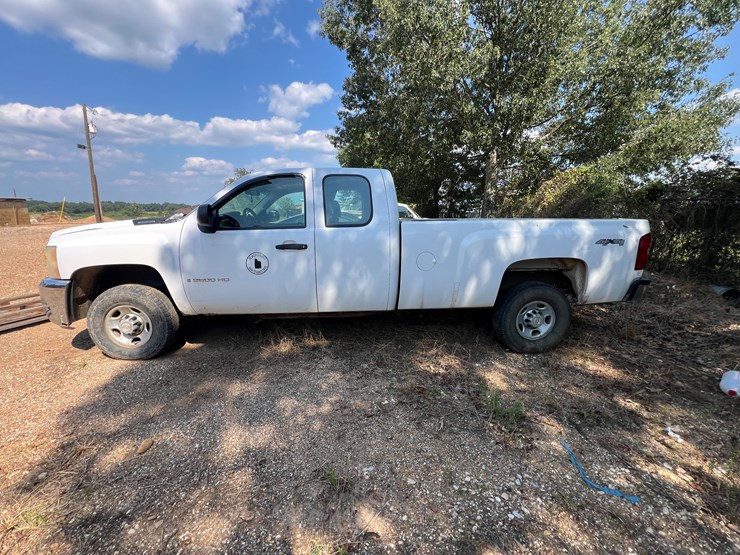 2009-chevrolet-2500-image-7