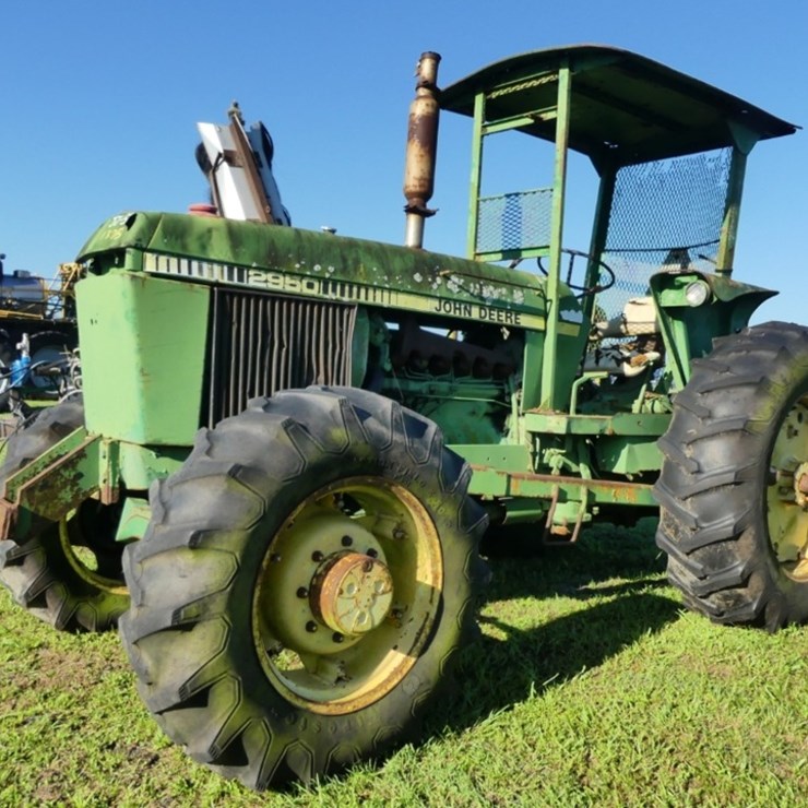 JOHN DEERE 2950