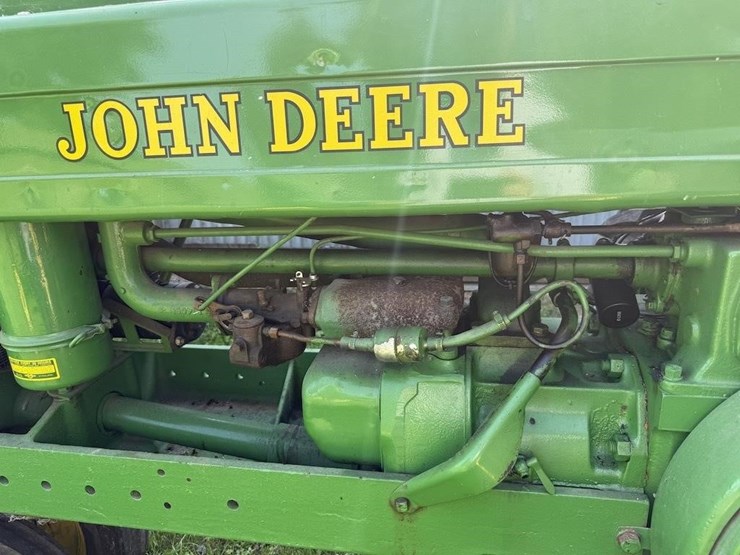 john-deere-b-image-8