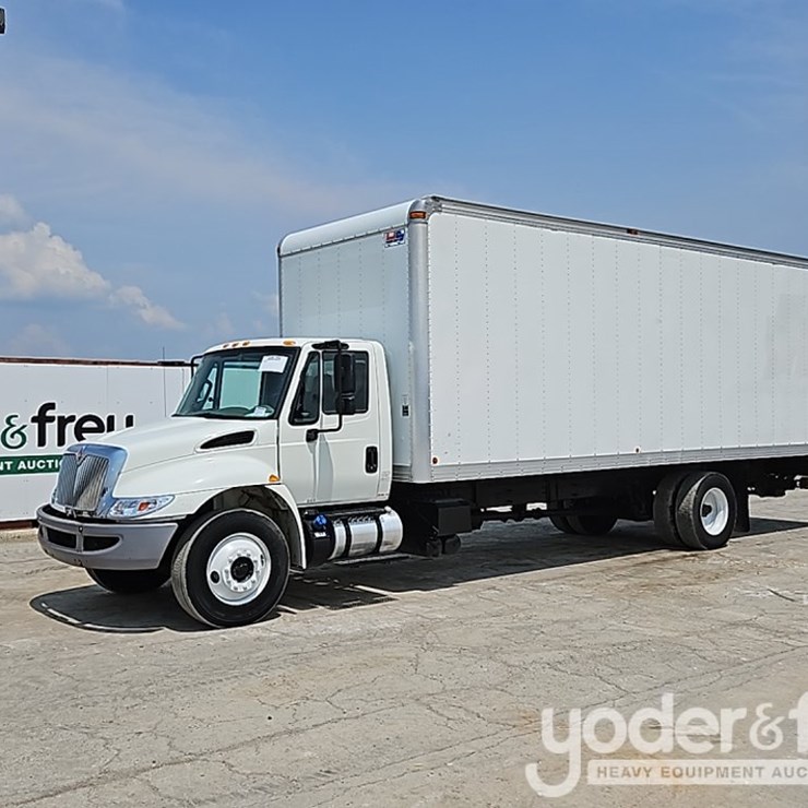 2017 INTERNATIONAL DURASTAR 4300