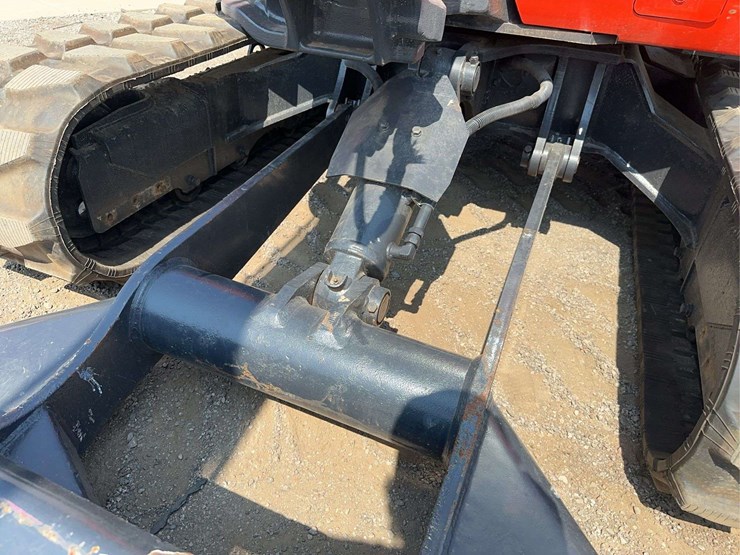 kubota-kx057-4-image-17