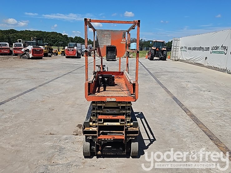 jlg-8042-image-11