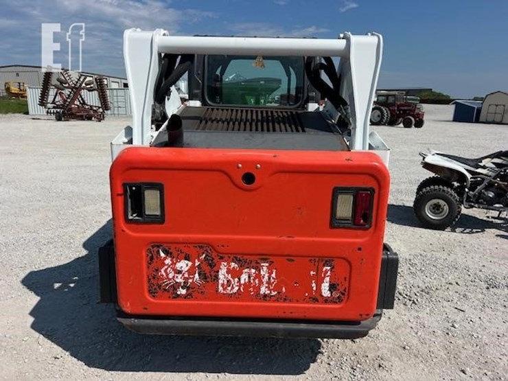 2021-bobcat-t595-image-3