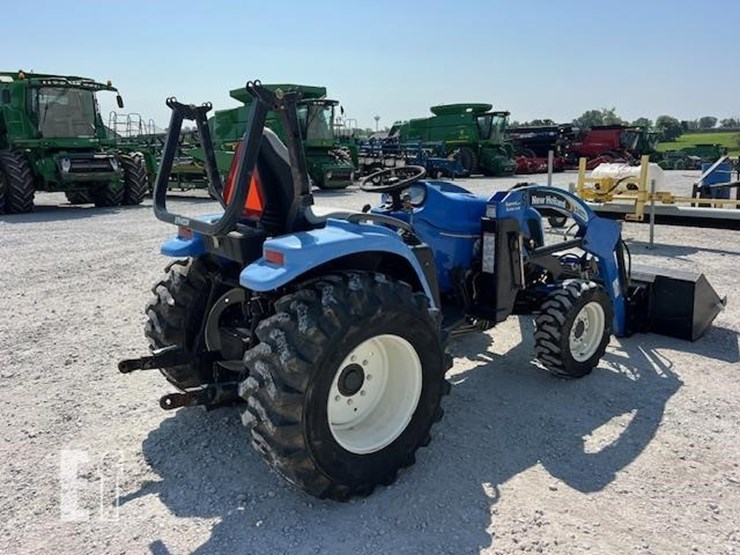 2008-new-holland-t2220-image-5