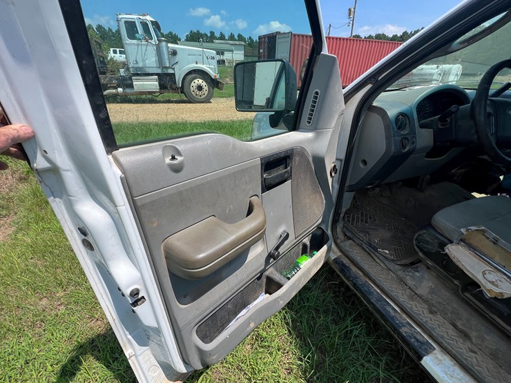 2007-ford-f150-xl-image-30