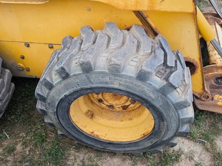 john-deere-250-image-8