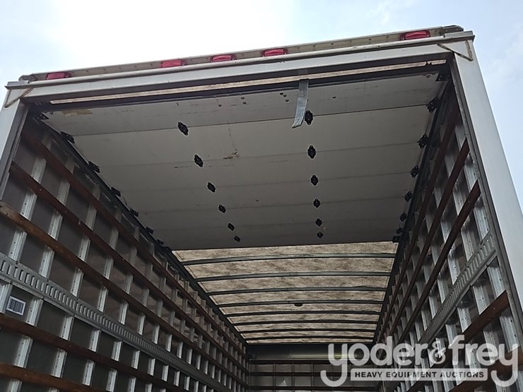 2017-international-durastar-4300-image-16