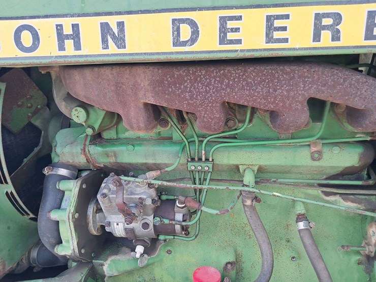 1979-john-deere-2440-image-10