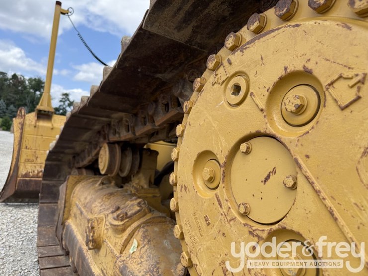 2015-caterpillar-d6n-xl-image-12