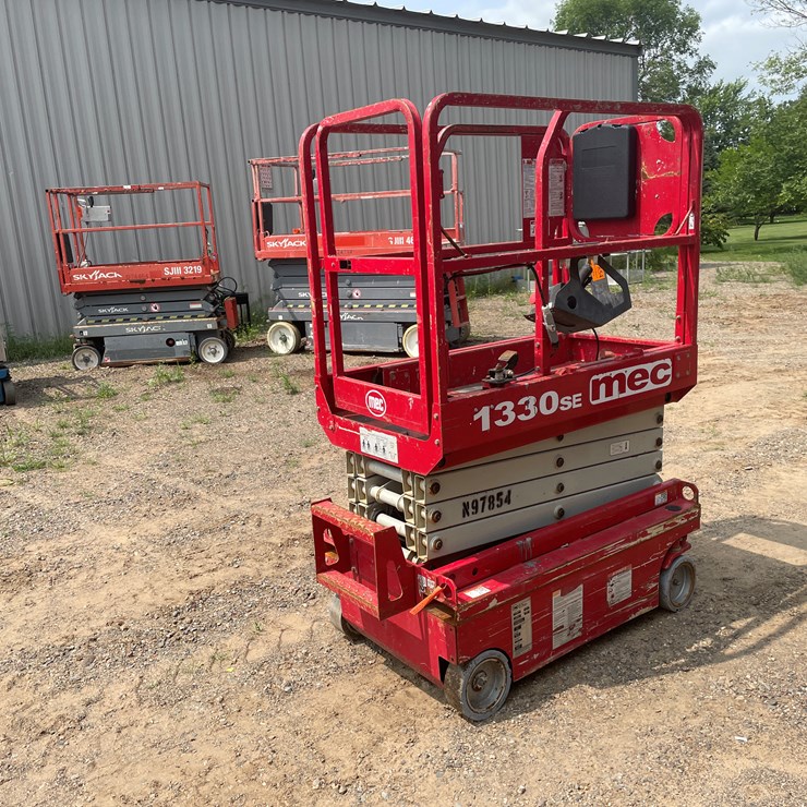 2017 MEC 1330SE