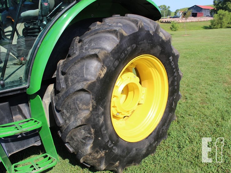 john-deere-5100e-image-3