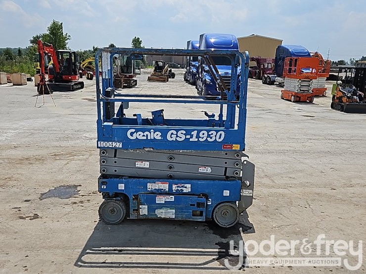 2015-genie-gs1930-image-5