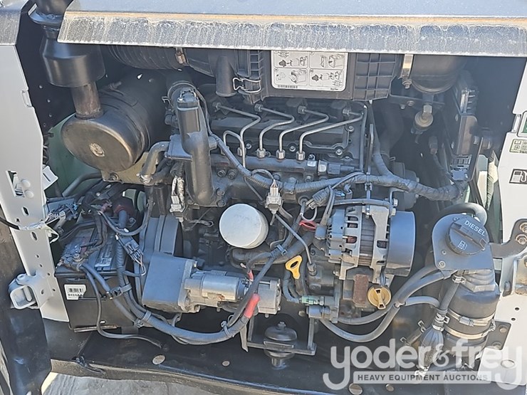 2015-bobcat-s510-image-17